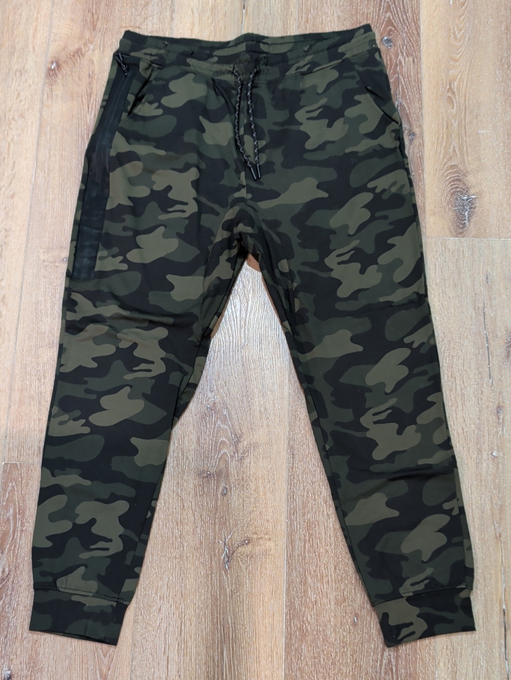 Rue21 Camo Joggers - Size XL